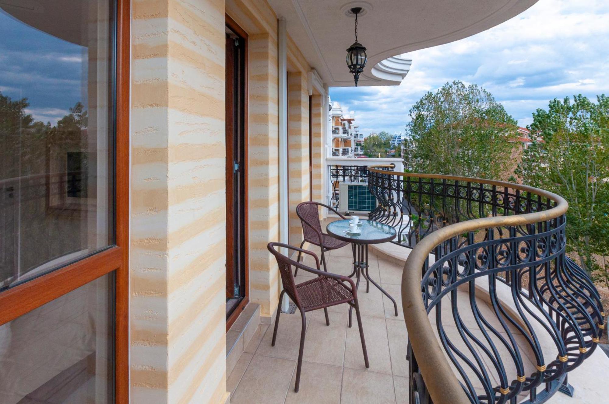 Harmony Suites Grand Resort Slantchev Briag Extérieur photo